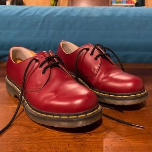 Dr. Martens 1461 Smooth Leather Oxford Cherry Red